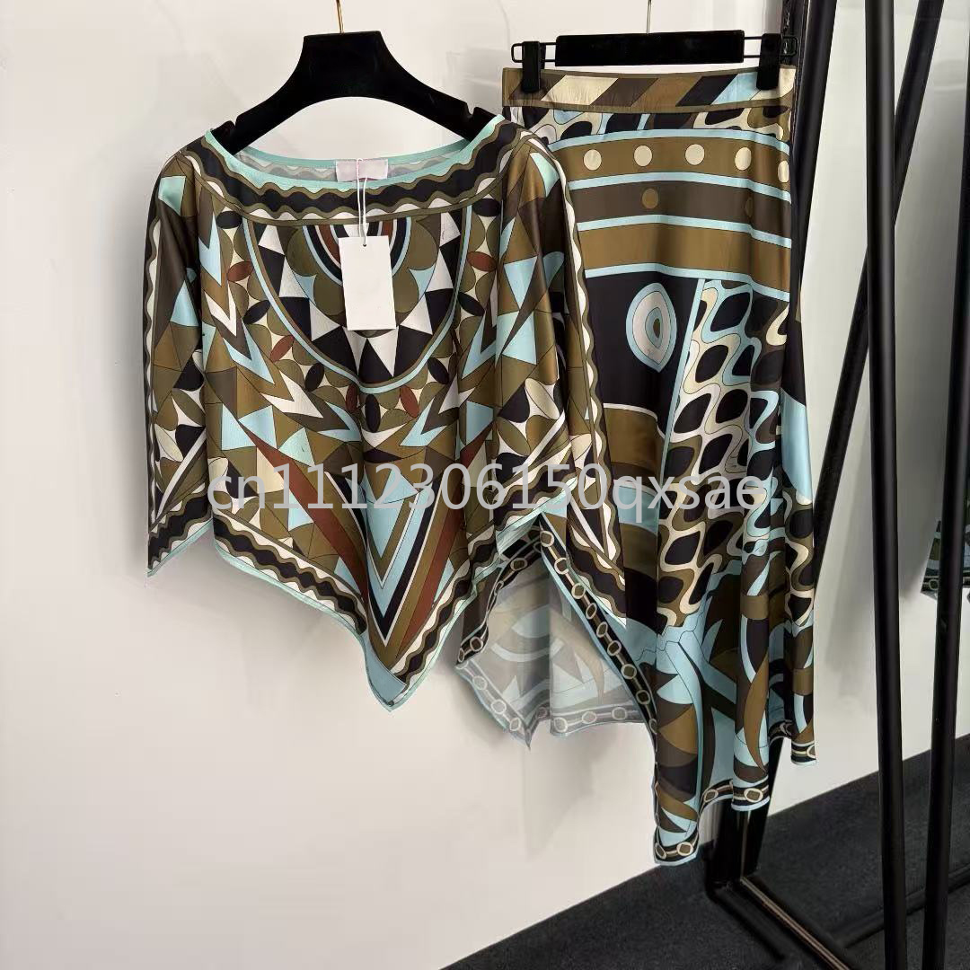 Shift Dress Sleeveless - Luxury Design Women's Black Cloak Dress