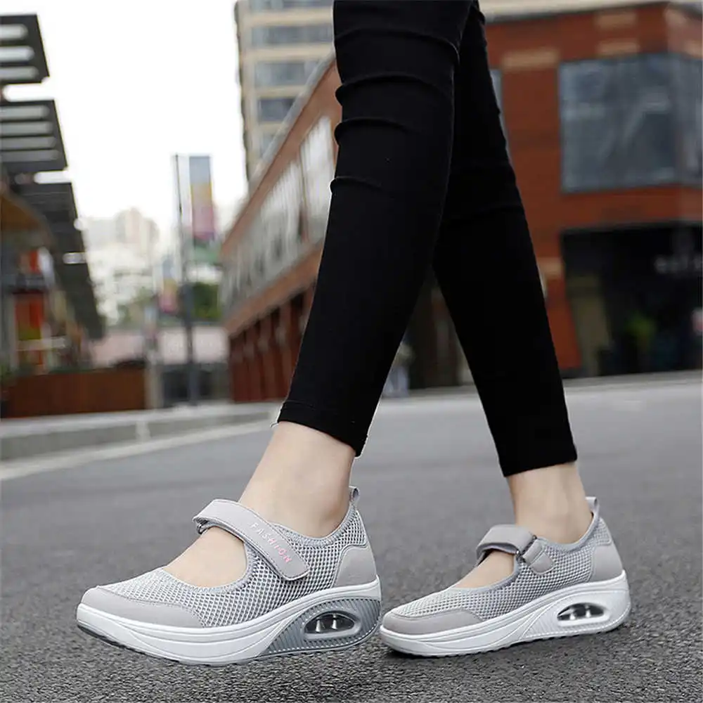 Resale Women'S Formal Wear - 36-41 Demi-season Colored Sneakers Walking Skates