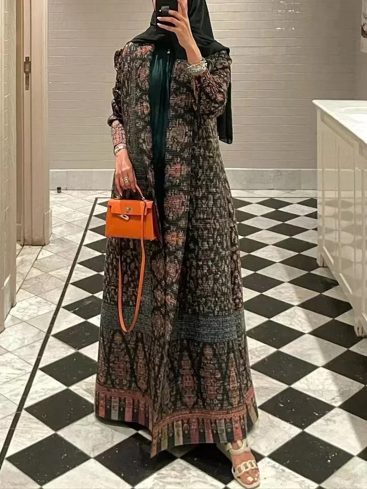 Miyake Pleated Print Foldable  - Trench Coat Formal recension och pris